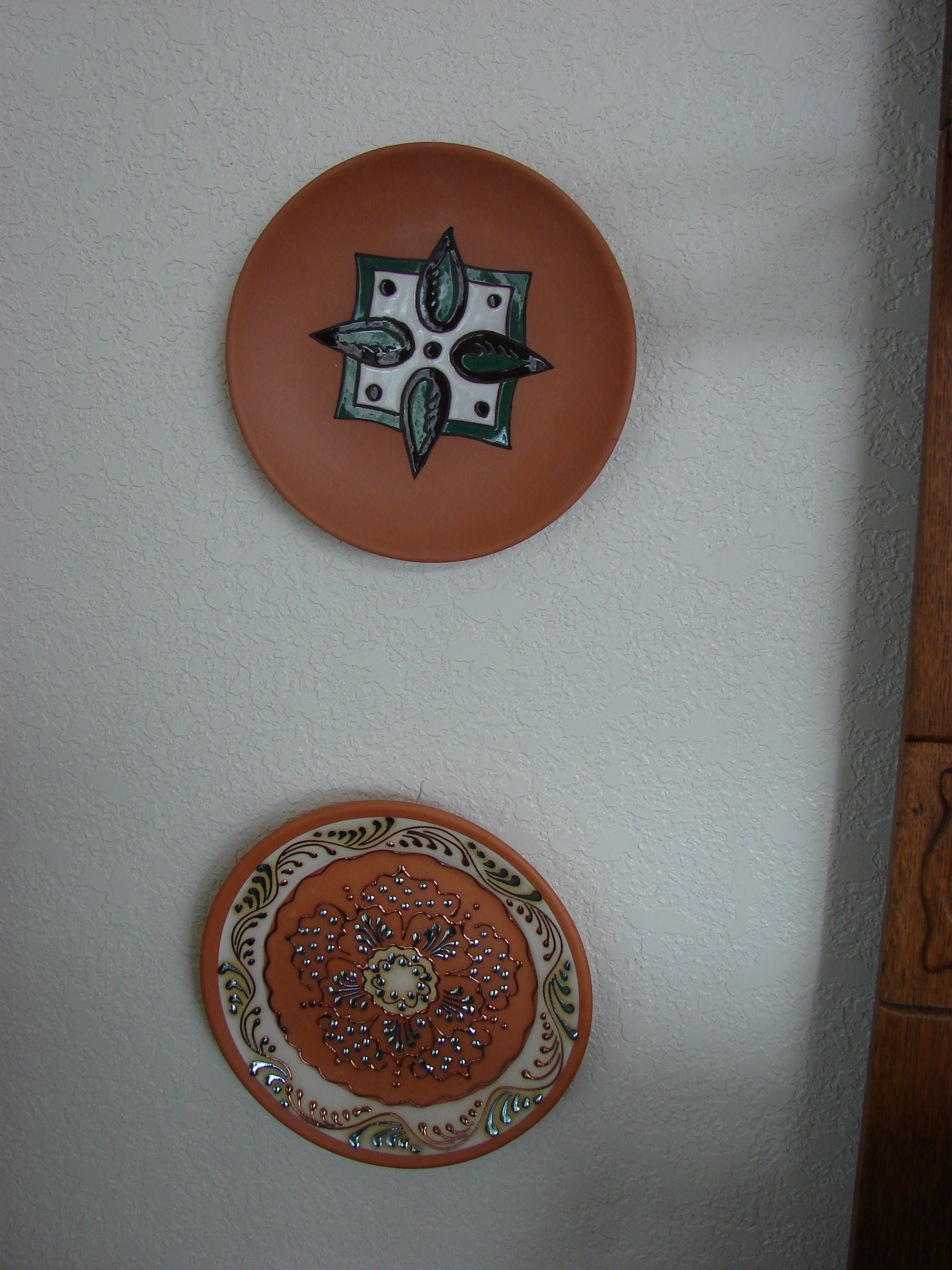 Plates.  I think they're both from Guadix, Spain.