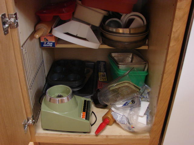 Miscellaneous cooking stuff.