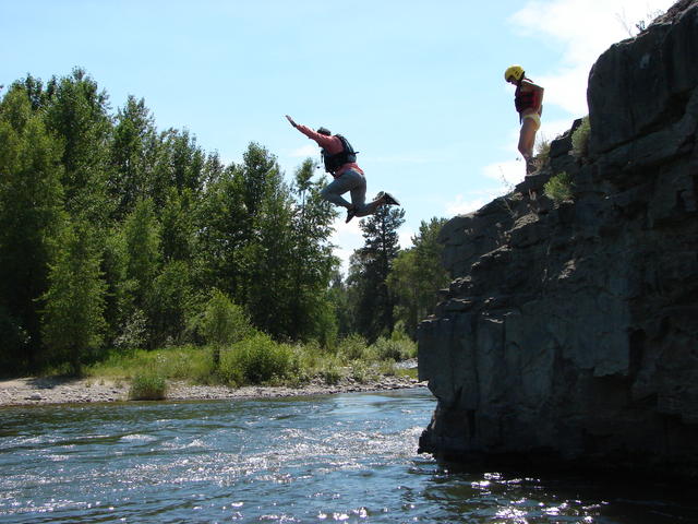 What great cliff-jumping form!