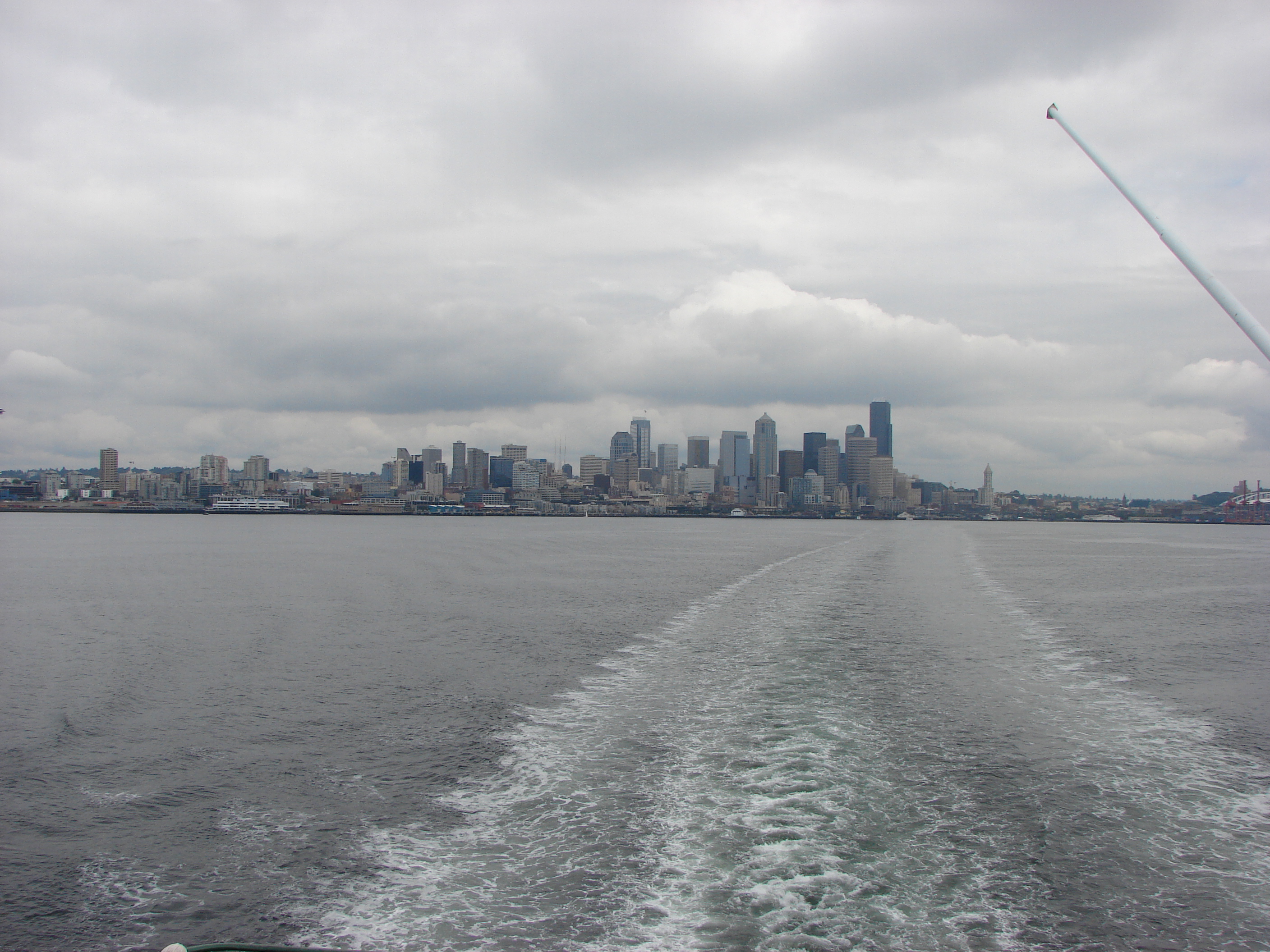 It was awesome to watch Seattle from the ferry.