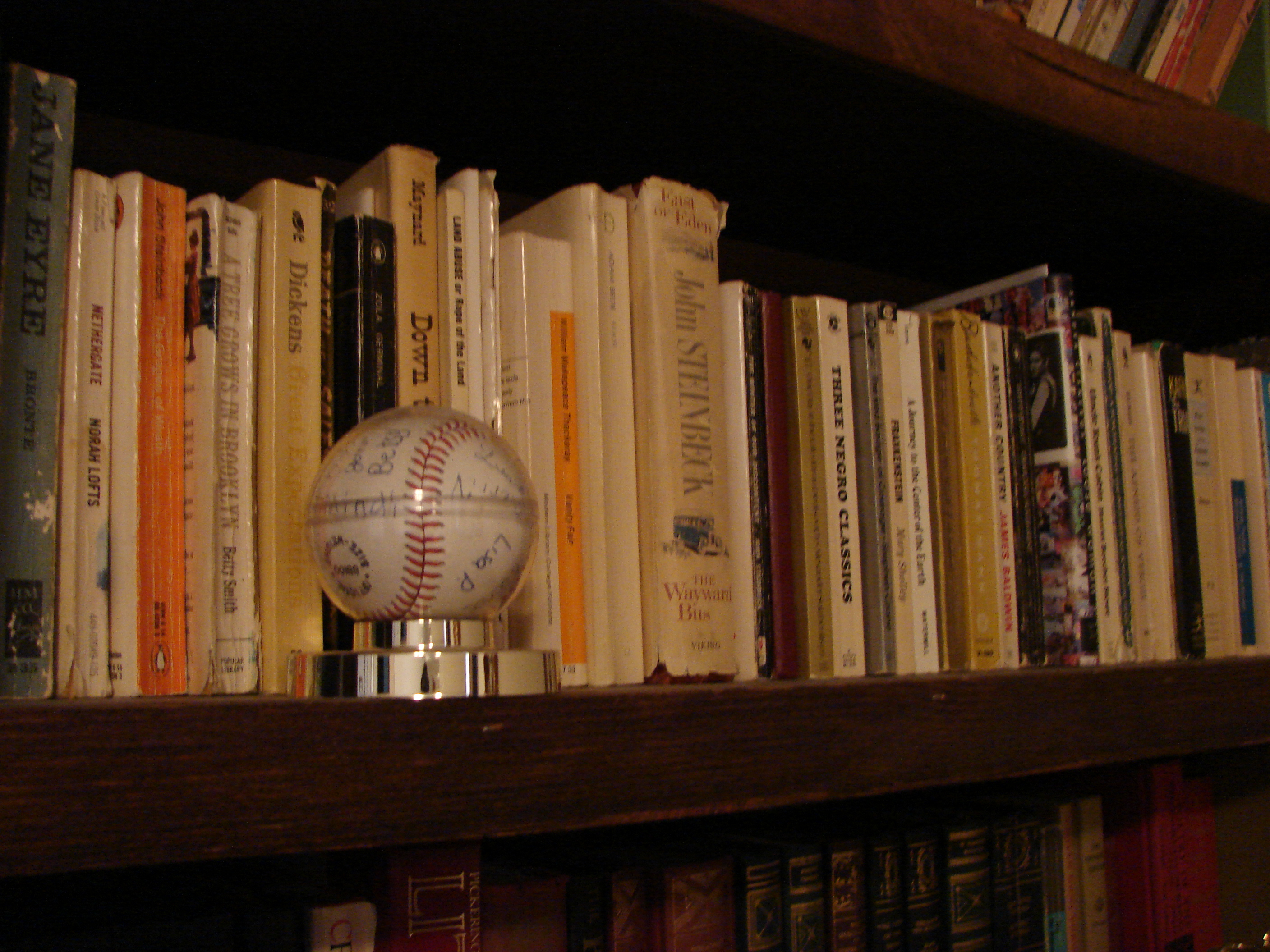 Baseball autographed by Lindsay's team.