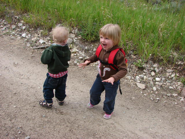 June is a very bad bear, but Matteo doesn't seem to be very frightened.