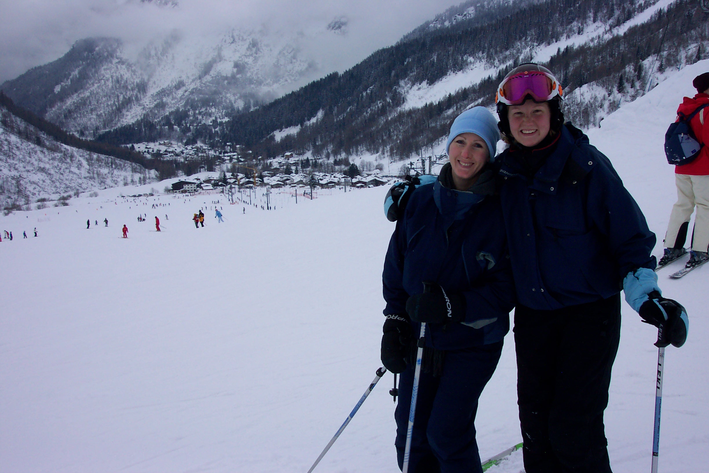 Chelsea, Linda and James skied with us a lot, but they also spent some time on the really big hills.